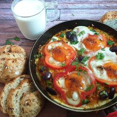 A picture of Shakshuka.