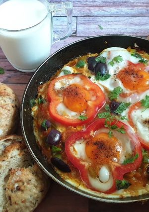A picture of Shakshuka.