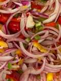 Ceviche de salmón y langostinos en 10 minutos