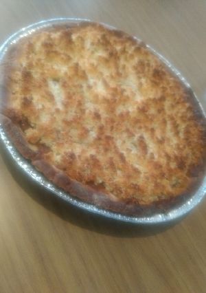 Una foto de Tarta de coco y dulce de leche con margarina
