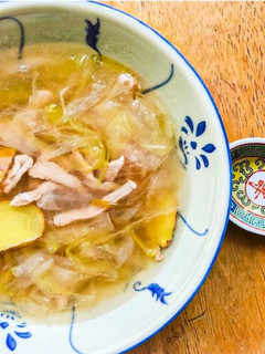 湯水篇|曇花肉絲湯 月下美人 矜貴 清甜 清熱 (附影片) 的食譜成品照片