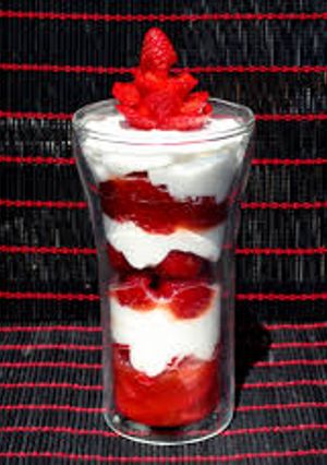 Una foto de Fresas a la romanoff