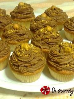 Φωτογραφία της συνταγής Cupcakes με buttercream μερέντας