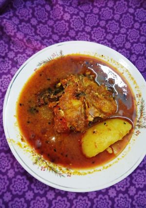 রুই রসা (rui rosa recipe in Bengali) রেসিপির প্রধান ছবি