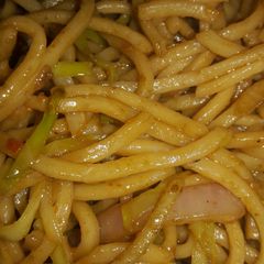 A picture of Veg Hakka Noodles.