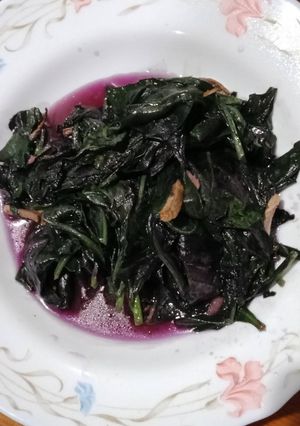 黑麻油薑片炒紅鳳菜 的食譜成品照片