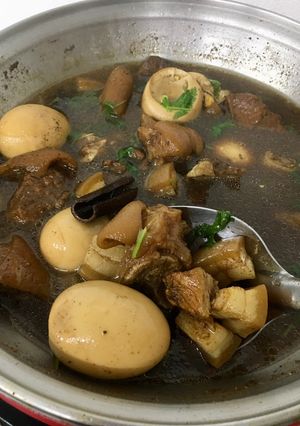 รูปของ ไข่พะโล้ตุ๋นยาจีนหอมๆ หมูนุ่มๆ