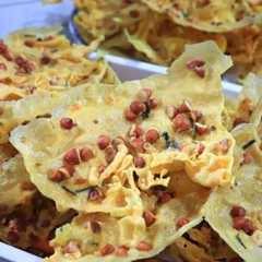 A picture of Rempeyek Kacang Renyah Tahan Lama.