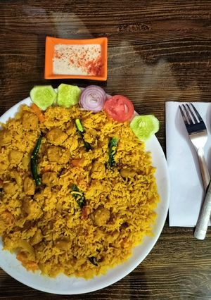 A picture of Soya chunks pulao.