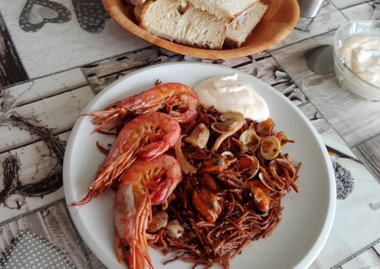Fideuà