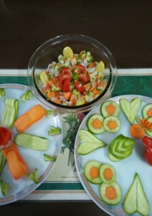 A picture of Vegetable salad.