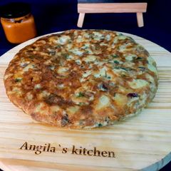 A picture of Spanish tortilla.