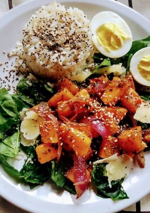 Una foto de Ensalada con verduras asadas