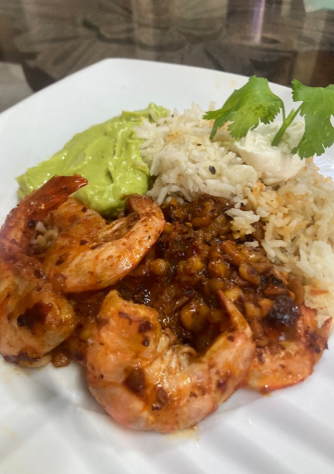Una foto de *Camarones Especiales a la Jauregrill*