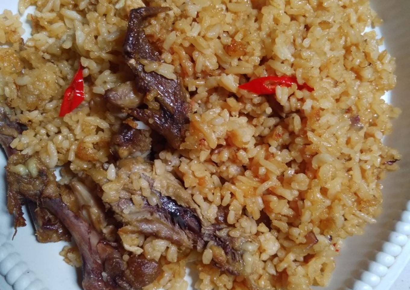 Nasi sayap ayam goreng