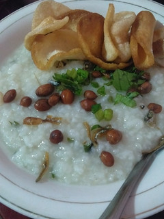 Foto resep Bubur Tumis Kacang Ikan Teri