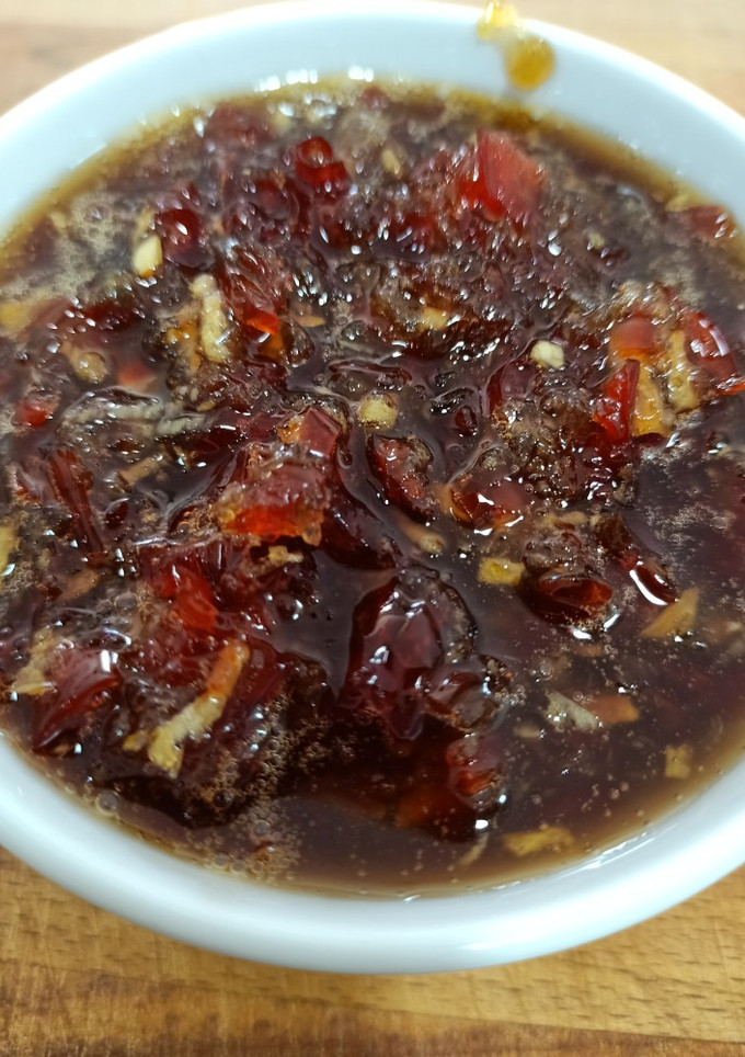 Una foto de Mermelada de chiles, jengibre y ajo