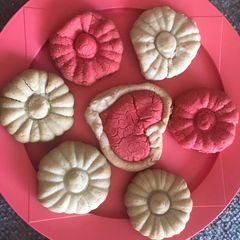 A picture of Crunchy cookies.