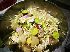 Gân Bò Sả Ớt Chua Ngọt