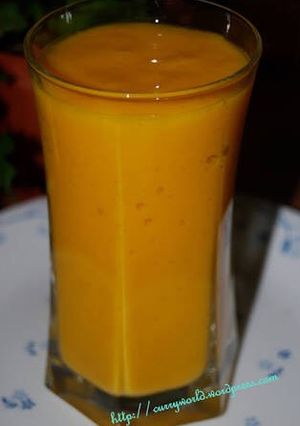 A picture of Mango Shake w/o toppings.