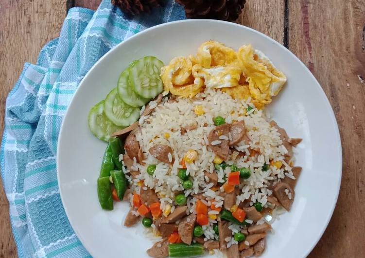 Bagaimana Menyiapkan Nasi Goreng Sayuran #Maree yang Lezat