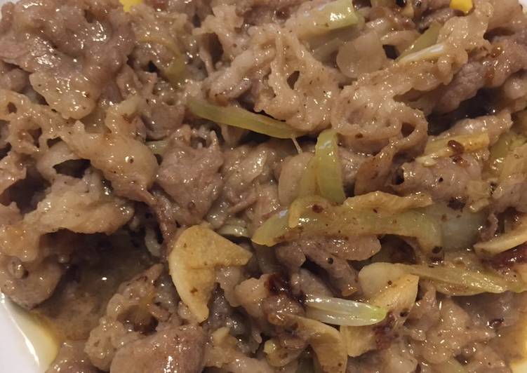 Resep Sliced Beef with Roasted Sesame Sauce Bikin Manjain Lidah