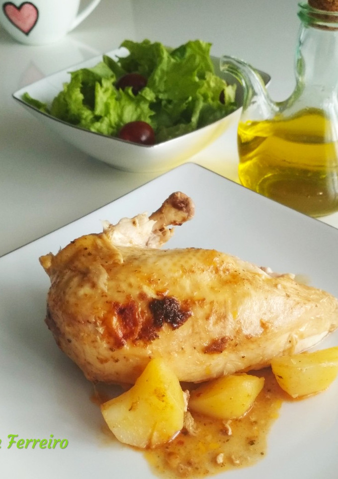Una foto de Pollo al horno con bolsa de asar