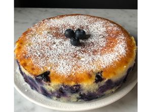 Foto di Torta di ricotta e yogurt con cioccolato e mirtilli 🍫🫐
