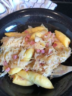Schupfnudeln mit Sauerkraut Rezepthauptbild