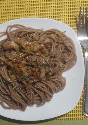 Una foto de Changle con Fideos