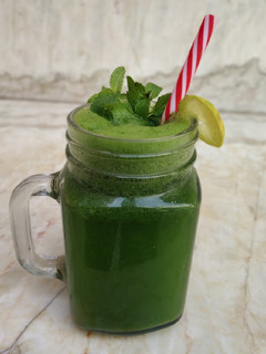 A picture of Greeny mocktail.