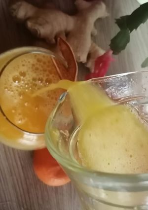 Une photo de Jus detox clémentine🍊 miel🍯 gingembre