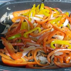 Tricolor veges A picture of Tricolor veges.