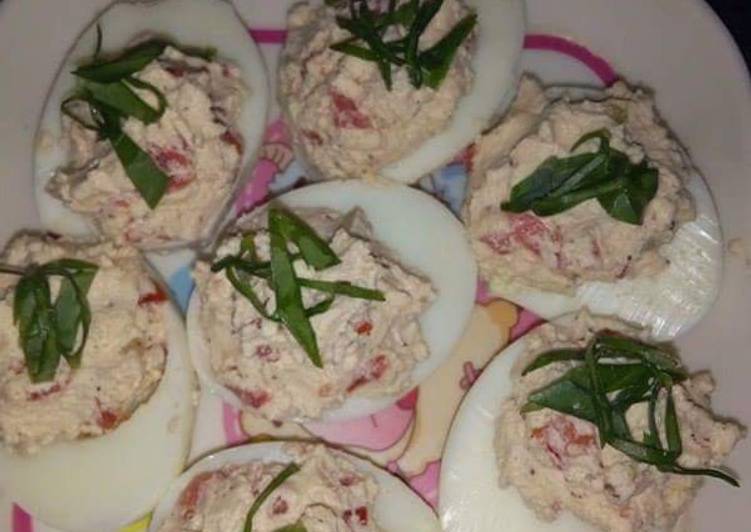 How to Prepare Speedy Eggs Stuffed