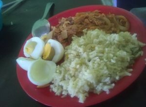 Una foto de Arroz verde🍚green rice