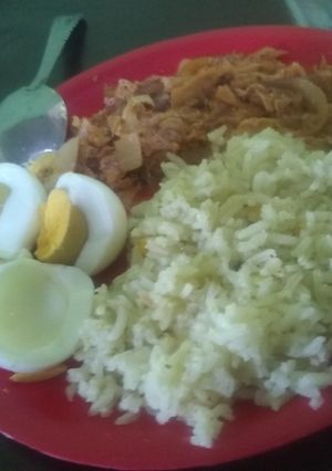 Una foto de Arroz verde🍚green rice
