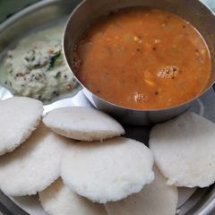 A picture of Idly & Dosa.