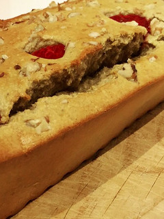 A picture of Banana and Oat Bread.