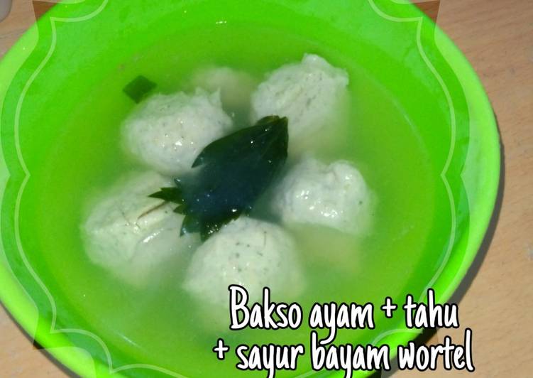 Bakso ayam + tahu + bayam + wortel (menu Balita / MPASI 1Y+)