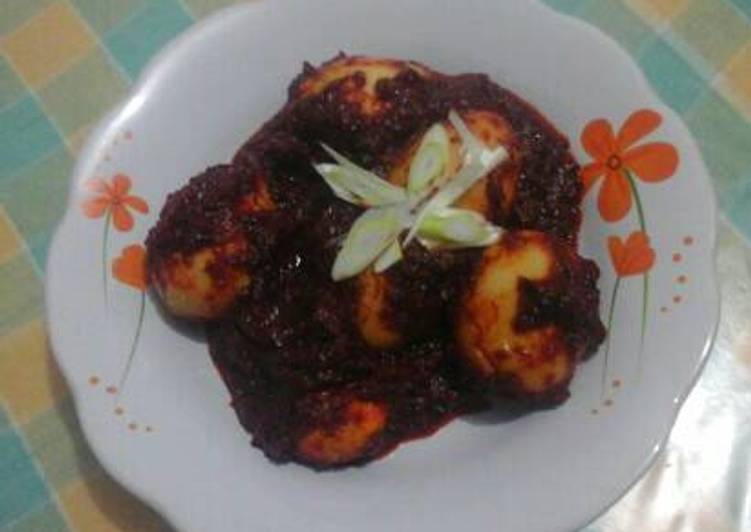 Telur bumbu habang