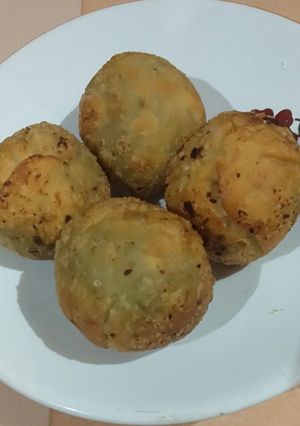 તુવેર ની કચોરી(Kachori Recipe in Gujarati) રેસીપી મુખ્ય ફોટો