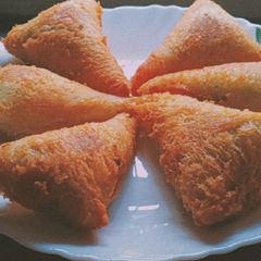 Fried Bread Samosa A picture of Fried Bread Samosa.