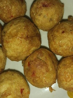 A picture of Yam balls.