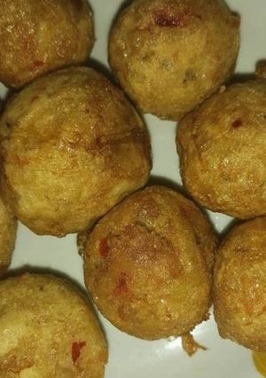 A picture of Yam balls.