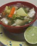 Caldo de pescado y Camarón