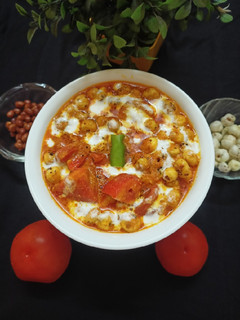 टमाटर मखाने की सब्जी (tamatar makhane ki sabzi recipe in Hindi) रेसिपी मुख्य फोटो