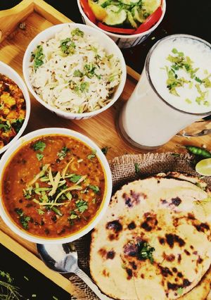A picture of Langar Dal and Tandoori Roti (Langar Daal, Tandoori Roti Recipe).