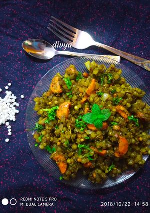 A picture of Sabhudana mint kichdi.