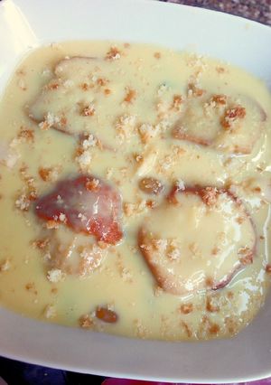 A picture of Fruity Custard.