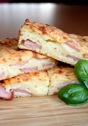 Virslis-sajtos lepény recept fotója